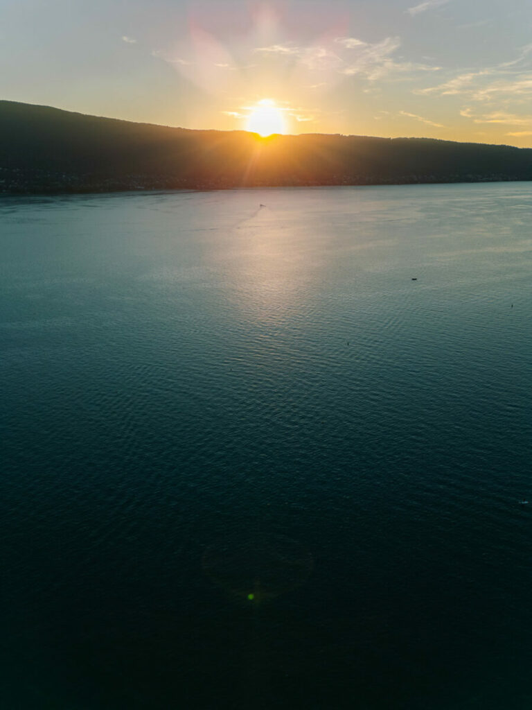 Annabel & Dan — Lac d'Annecy, Alpes françaises — photo Julien Bonjour