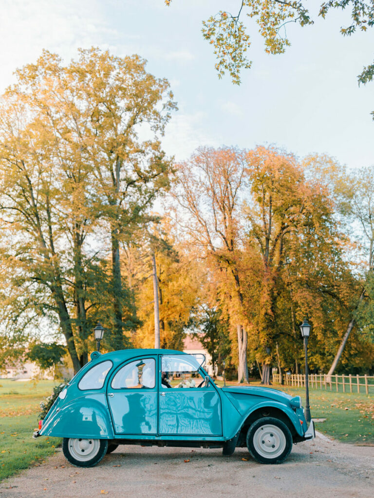 Elisa & Eivind — Mariage au château, France — photo Julien Bonjour
