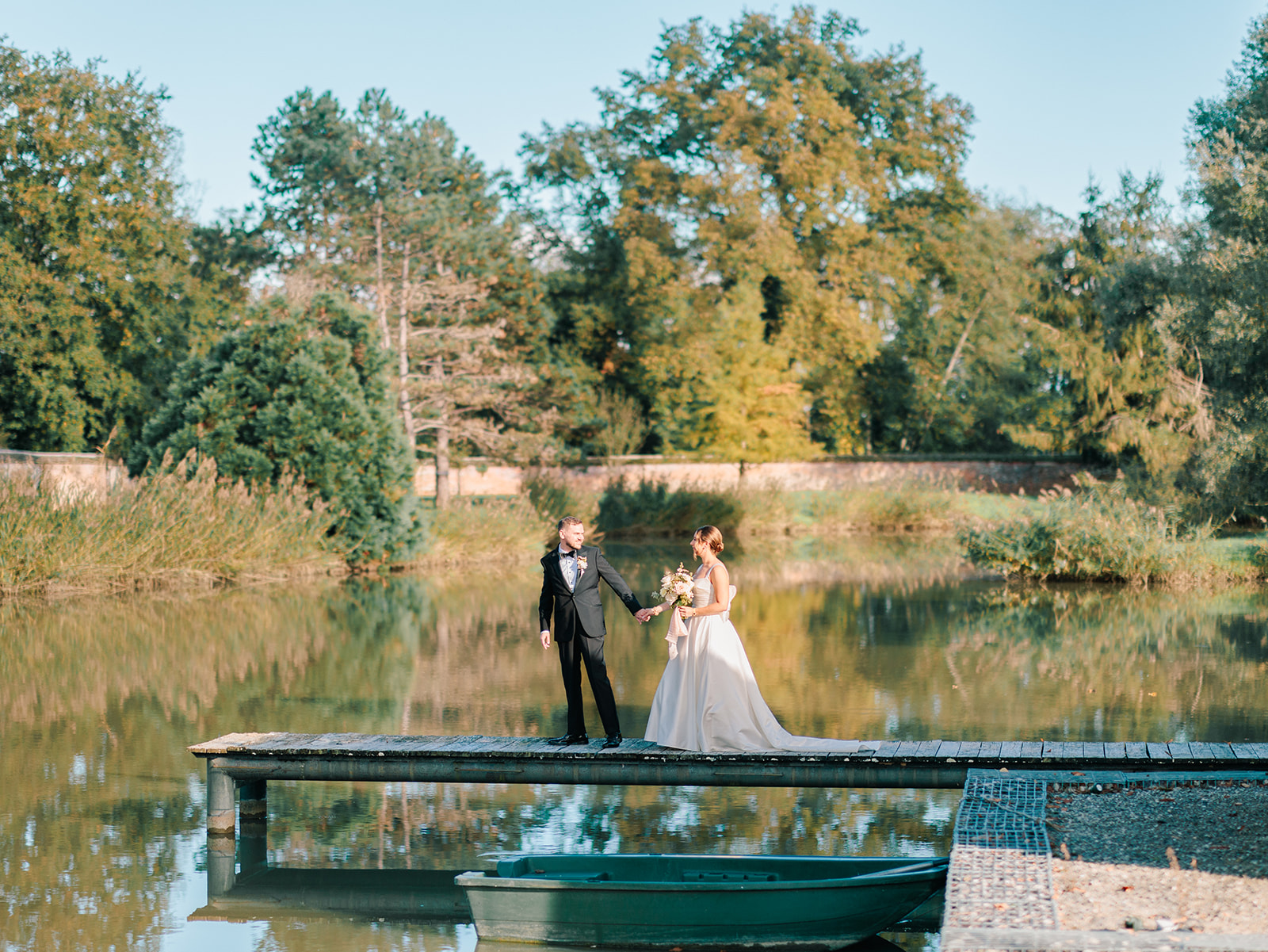 Elisa & Eivind — Mariage au château, France — photo Julien Bonjour