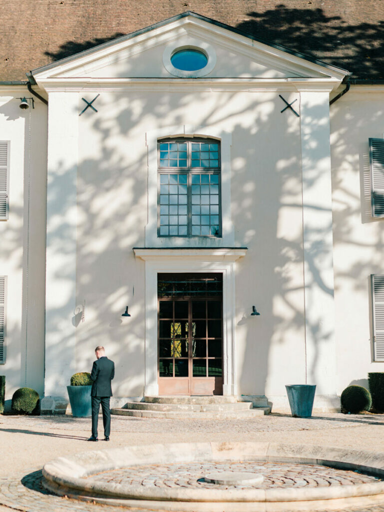 Elisa & Eivind — Mariage au château, France — photo Julien Bonjour